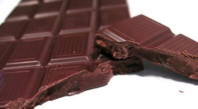 chocolate mono-diet to lose weight by 7 kg in a week