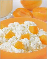 cottage cheese with fruit dish diet for the lazy